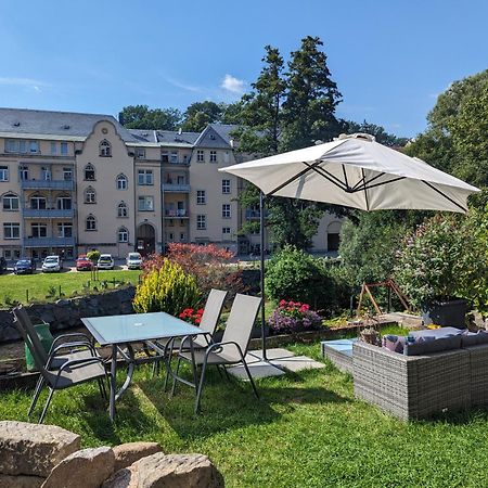 Famzi - Urlaubsmagie - Familienwohnung Mit Gemeinschaftsgarten, -Sauna & -Pool Sebnitz Exterior foto